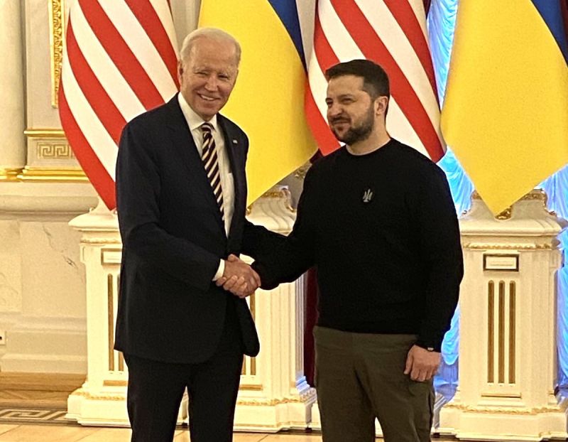 Bidens ukraine win zelensky loss