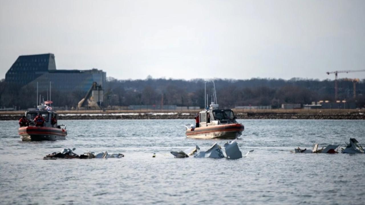 Dc plane crash victims what to know