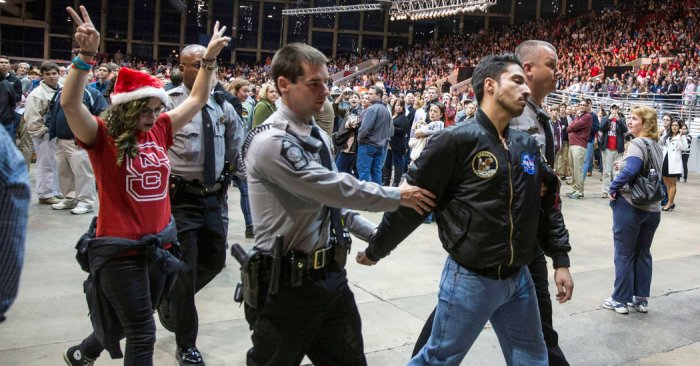 Trump rally carolina north donald Trump rally woman north carolina