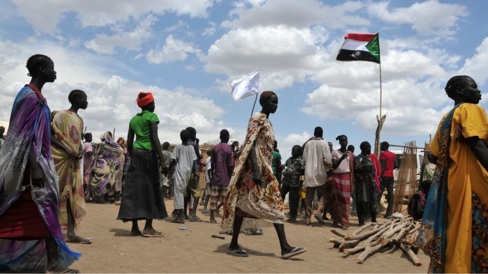Us revokes visas for south sudanese civil war threatens at home