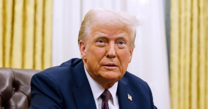 Trump federal funding freeze buyout workers confusion