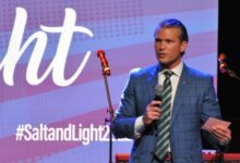 Pete hegseth donald trump pardon war crimes military