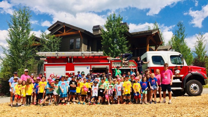 La wildfires recovery community