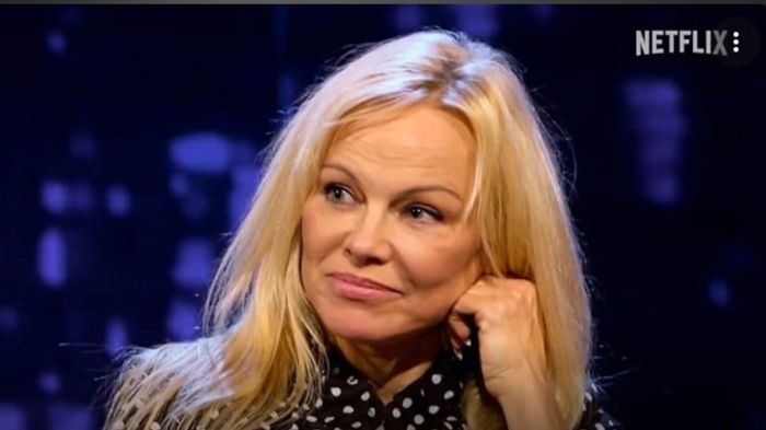 The last showgirl pamela anderson